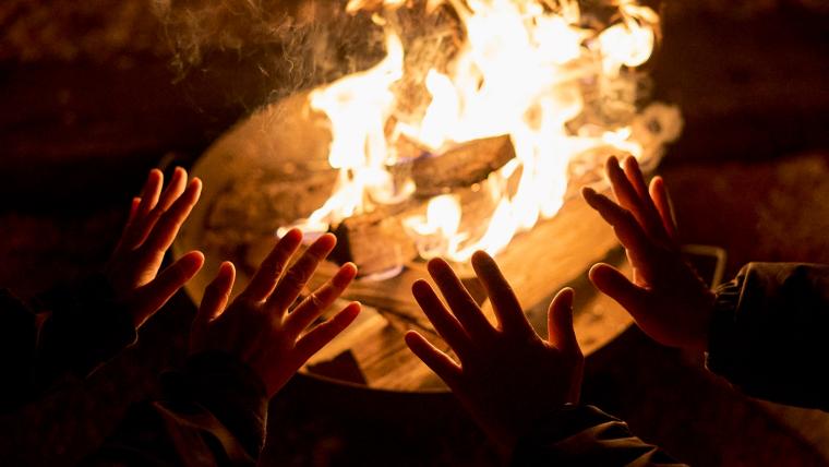 「YADOKARI VILLAGE 北軽井沢」焚き火