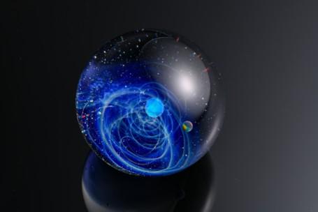 「シークレットミュージアム　Yanai Yamaguchi」宇宙ガラス