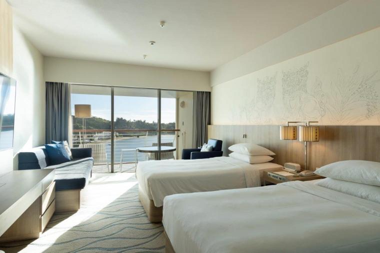 イルカと過ごす休日「ルネッサンス リゾート オキナワ」でかなえる欲張りステイ