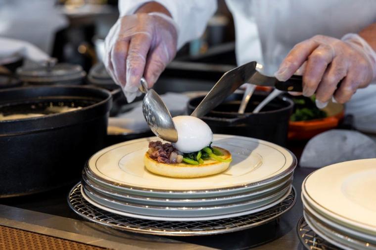 イルカと過ごす休日「ルネッサンス リゾート オキナワ」でかなえる欲張りステイ