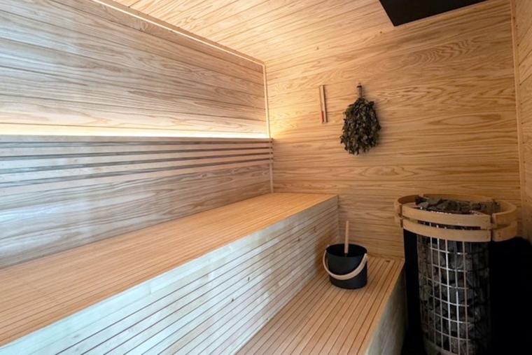 and FOREST勝浦 竹の離れ