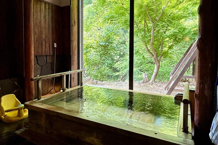 蓼科グランドホテル滝の湯