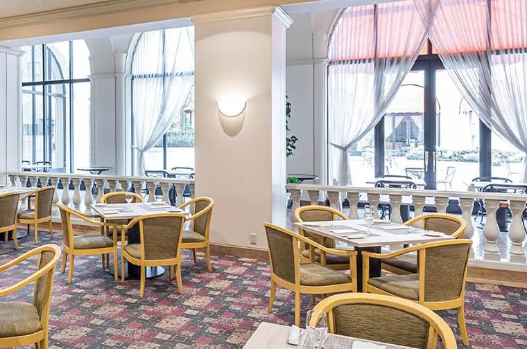 夏の室内で楽しめる！ディズニーホテル ～暑さ知らずの涼しいリゾートステイを満喫～