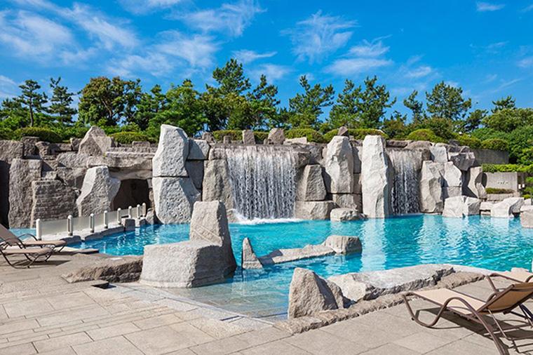 夏の室内で楽しめる！ディズニーホテル ～暑さ知らずの涼しいリゾートステイを満喫～