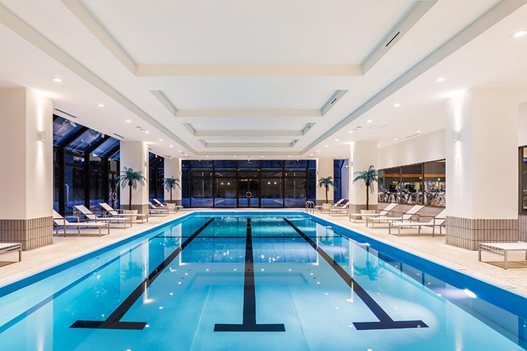 夏の室内で楽しめる！ディズニーホテル ～暑さ知らずの涼しいリゾートステイを満喫～