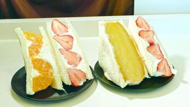 いちご入りすぎ！？ソフトクリームラリー初参加店は旬のフルーツが「ぎっちり」のメニューが充実！【彩の街角ネクストフォーカス】