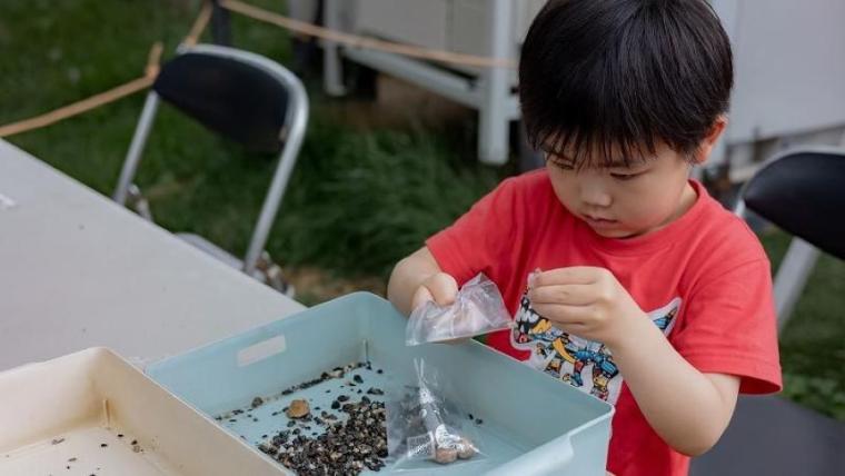 駐車場も入園料も無料で体験メニューは 30 種超！“幸せそう”な動物たちと触れ合える札幌のスポットを獣医師ママライターが解説｜サッポロさとらんど