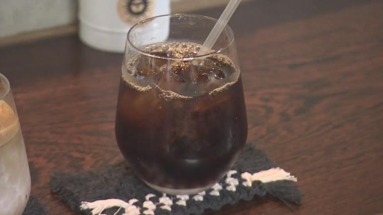 高岡の絶景ポイント 雨晴海岸すぐそばガレージカフェ「SUNFACE T・K cafe」