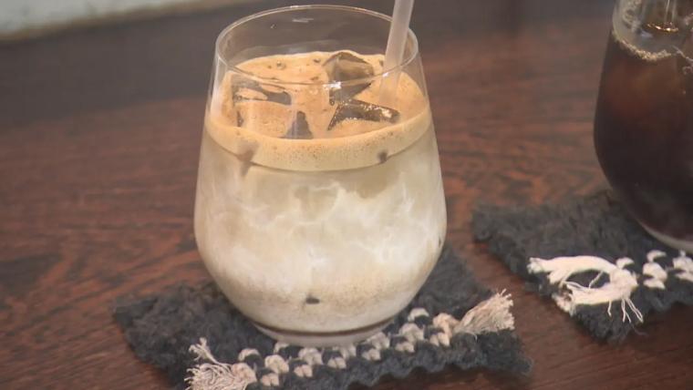 高岡の絶景ポイント 雨晴海岸すぐそばガレージカフェ「SUNFACE T・K cafe」