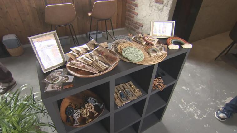 高岡の絶景ポイント 雨晴海岸すぐそばガレージカフェ「SUNFACE T・K cafe」