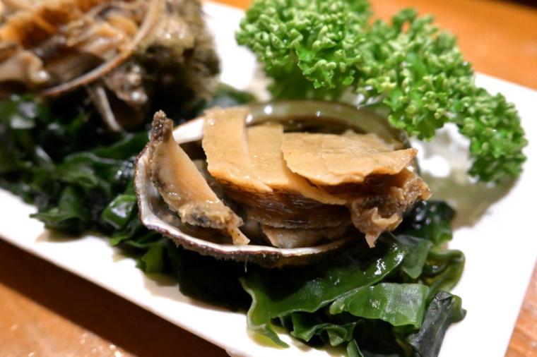 プロが選ぶ魚の美味しい店 No.1 にも選出された名店「一釣」