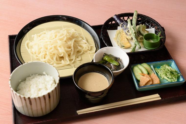 星の村ふれあい館