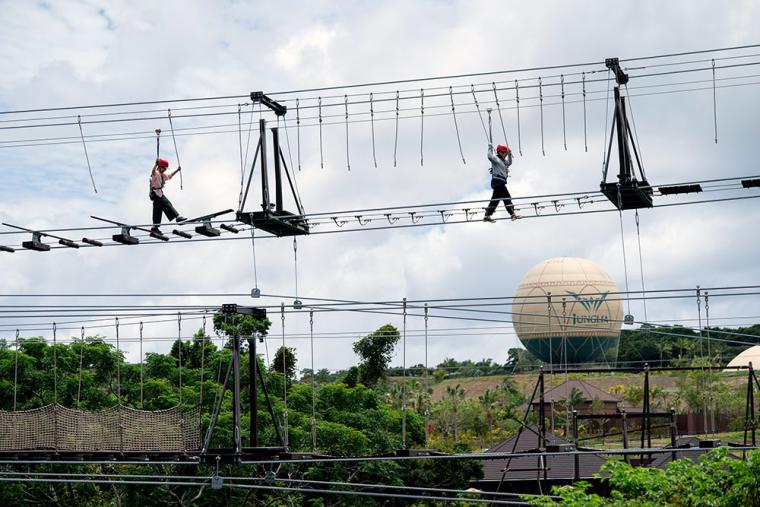 ジャングリア沖縄 スカイエンドトレッキング
