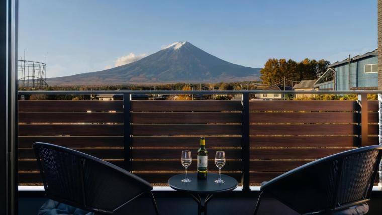 「富士グランヴィラ-TOKI-」バルコニー