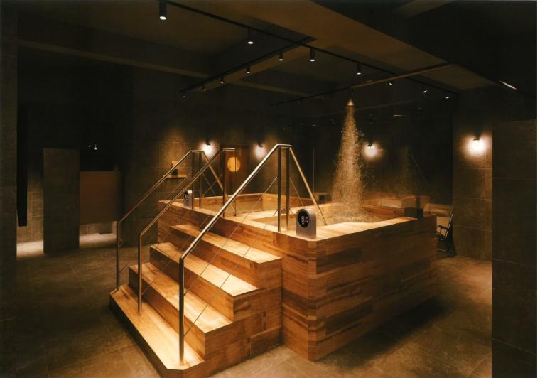 「シーサイドホテル舞子ビラ神戸」水風呂