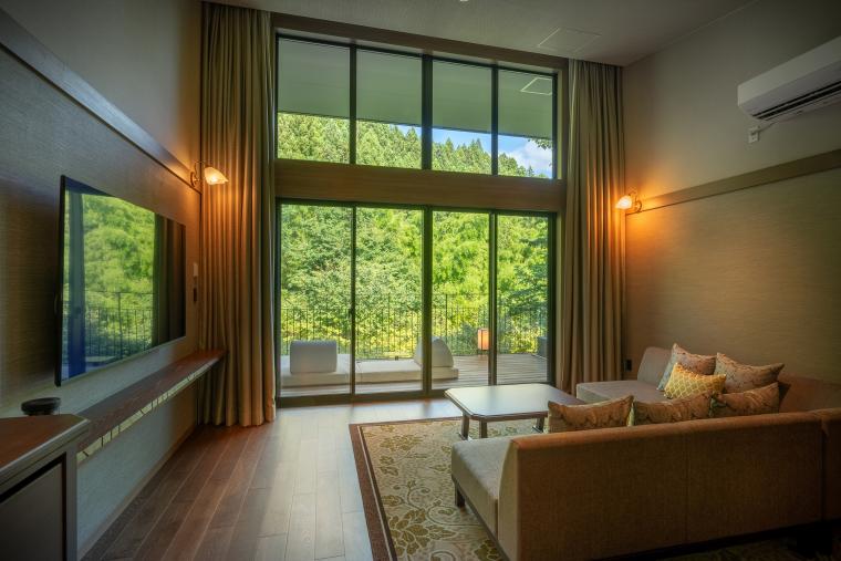 「THE YUKAWA」リビングルーム