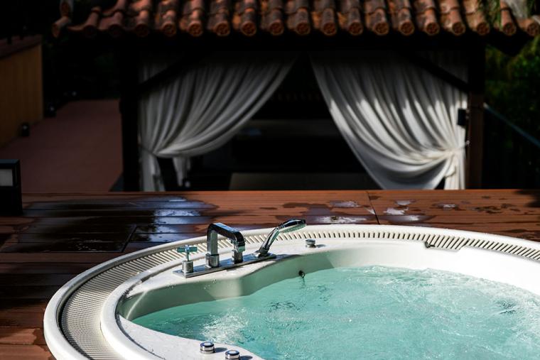 ザ・リッツ・カールトン沖縄 ジャグジー