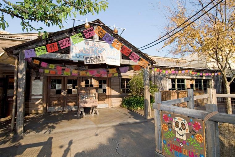 ディズニー・ハロウィーン2025｜ランド＆シーのおすすめグッズ＆フードまとめ