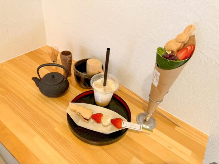 出雲弁から生まれた癒しの和スイーツ専門店。出雲大社散策の休憩にピッタリ、可愛いおやつが勢ぞろい！