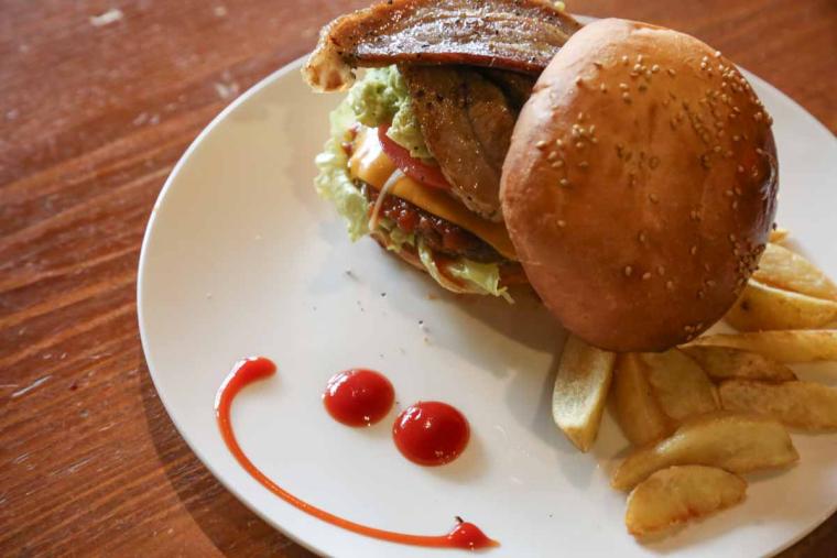 沖縄・国際通りは“食のワンダーランド”！沖縄グルメの穴場もあれば有名店も！オススメの30 店を一挙公開