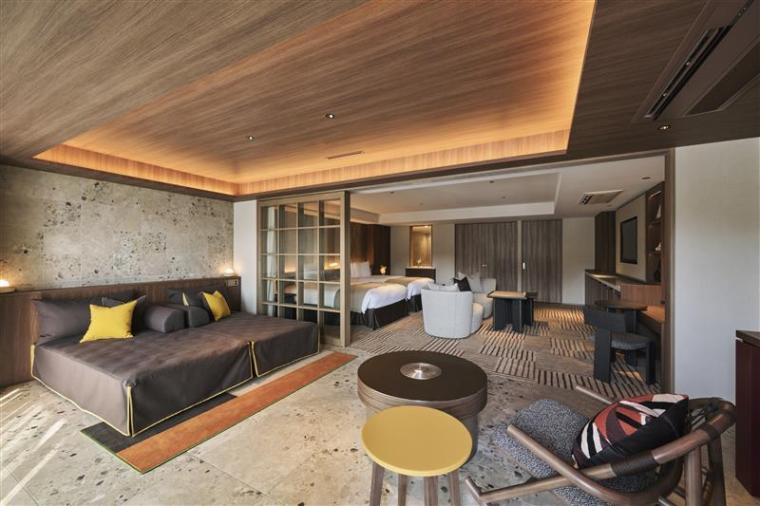 「グランディスタイル旧軽井沢 ホテル＆リゾート」ジュニアコーナースイート