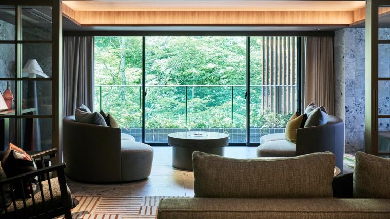 「グランディスタイル旧軽井沢 ホテル＆リゾート」インナーバルコニー