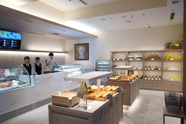 絶景テラスでパン食べ放題も！神戸「ラスイートルパンビル」が想像以上だった！