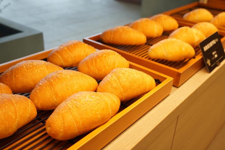 絶景テラスでパン食べ放題も！神戸「ラスイートルパンビル」が想像以上だった！