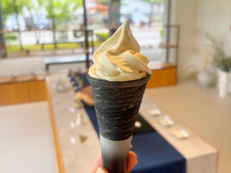 「丸八製茶場」の”献上加賀棒茶”のソフトクリームを食べに行ってきました！
