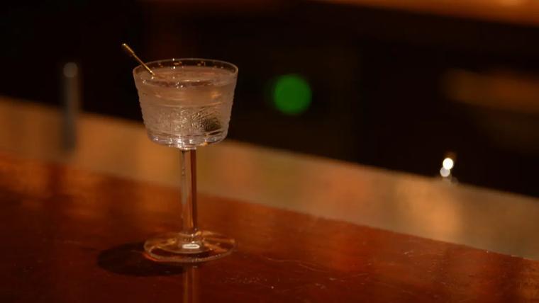 魚津の夜を静かにもてなす女性バーテンダー「BAR Power GRAN」伝説のバーテン毛利隆雄に認められたオーセンティックバー