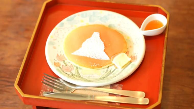 寺カフェでホットケーキならぬ“ホトケーキ”【cafe 愚禿 -gutoku-】黒部宇奈月で心整える 写経体験も