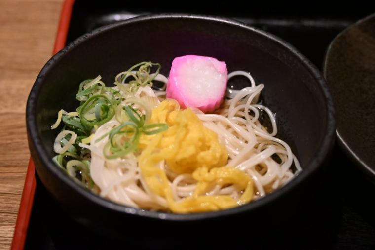 カツオは“生”だけ！昼も夜も美味しい魚を堪能「食楽 いずみ」