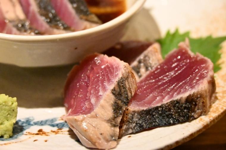 カツオは“生”だけ！昼も夜も美味しい魚を堪能「食楽 いずみ」