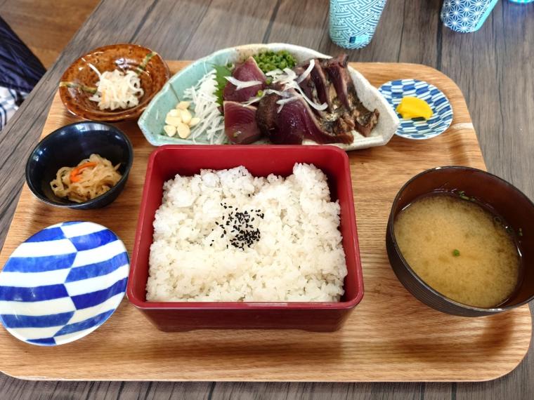 【高知】圧巻のボリューム「室玄（むろげん）」の絶品・海鮮ランチ！