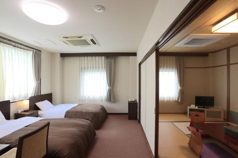 高知東旅で日帰り入浴！ヒノキ風呂と露天風呂が楽しめる「ホテルなはり」