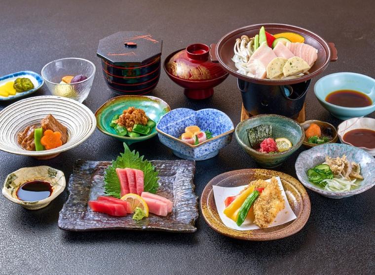 高知東旅で日帰り入浴！ヒノキ風呂と露天風呂が楽しめる「ホテルなはり」