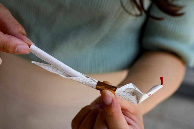 【山口県岩国市】本物のシロヘビにも会える「白蛇神社」金運アップ祈願や可愛いおみくじも