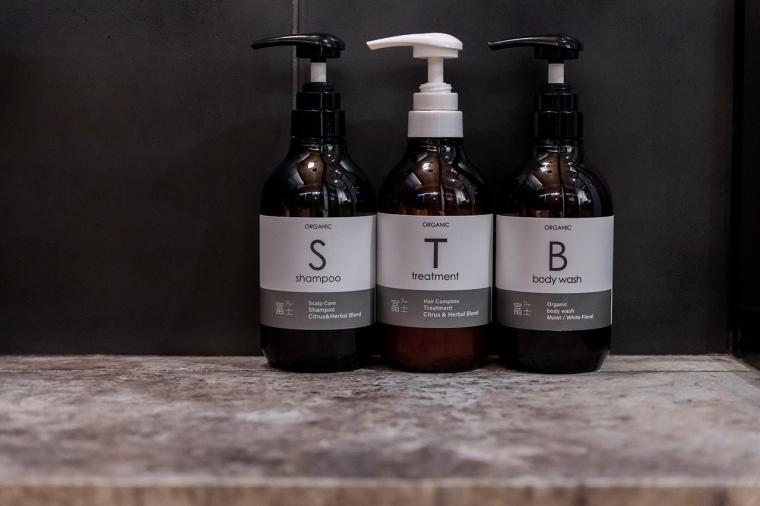 泉ヶ谷 工芸ノ宿 和楽