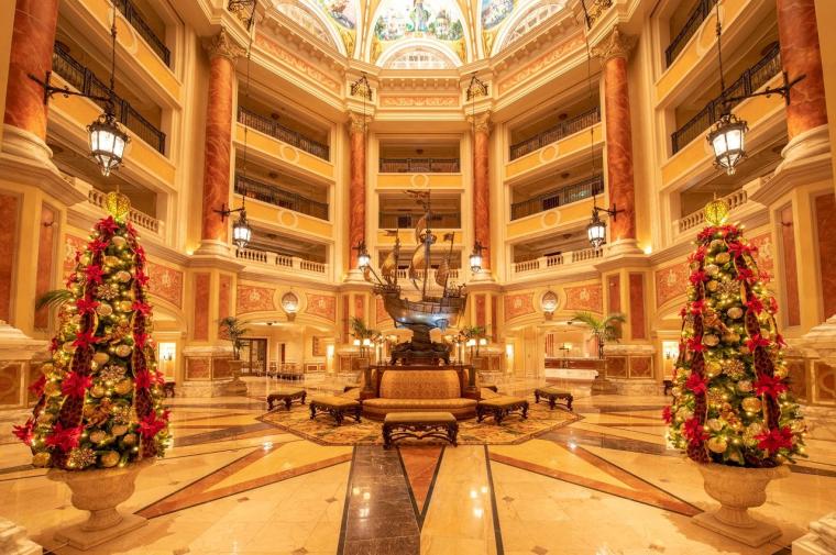 ディズニーホテルのクリスマス2025