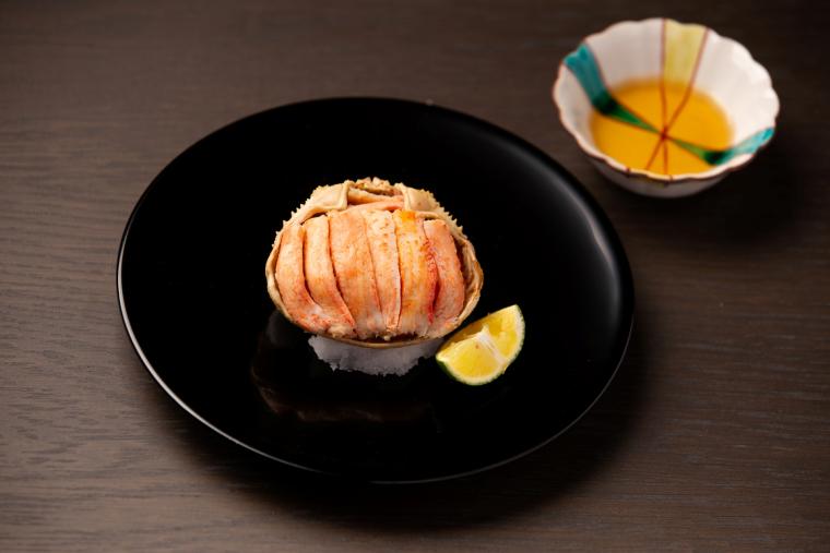 「HOTEL AO KANAZAWA」カニ面