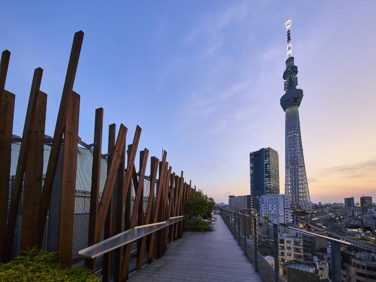 「ONE＠Tokyo by insomnia」ルーフトップ