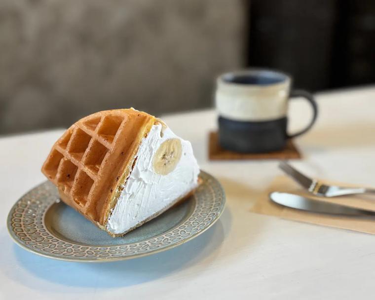 童話のような元気とワクワクを氷見に【オトギノハコ】鮮度こだわりの焙煎コーヒーとふわもちワッフル