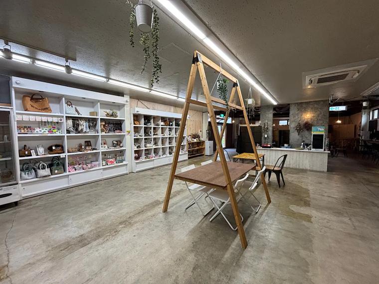 童話のような元気とワクワクを氷見に【オトギノハコ】鮮度こだわりの焙煎コーヒーとふわもちワッフル