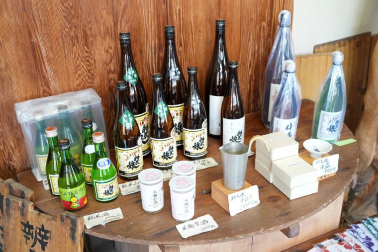 鳥取の山間の町にある 1909 年創業の酒蔵見学へ。手間暇かけてつくるうま味の濃い日本酒