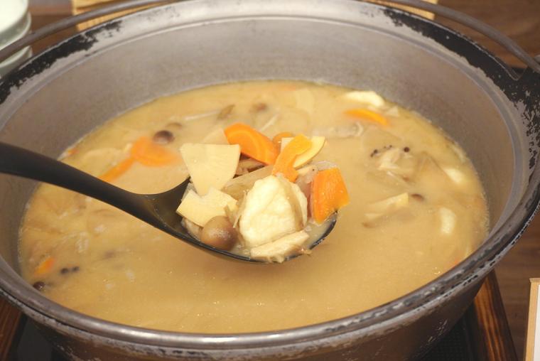 嬉野温泉「ホテル桜 嬉野」夕食ビュッフェ