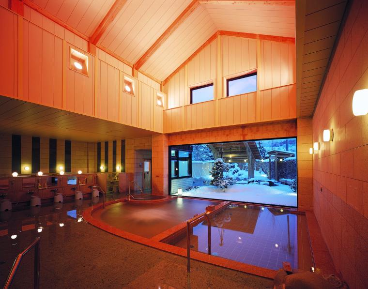 大鰐町地域交流センター 鰐come（大鰐町）