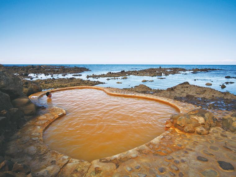 黄金崎不老ふ死温泉（深浦町）