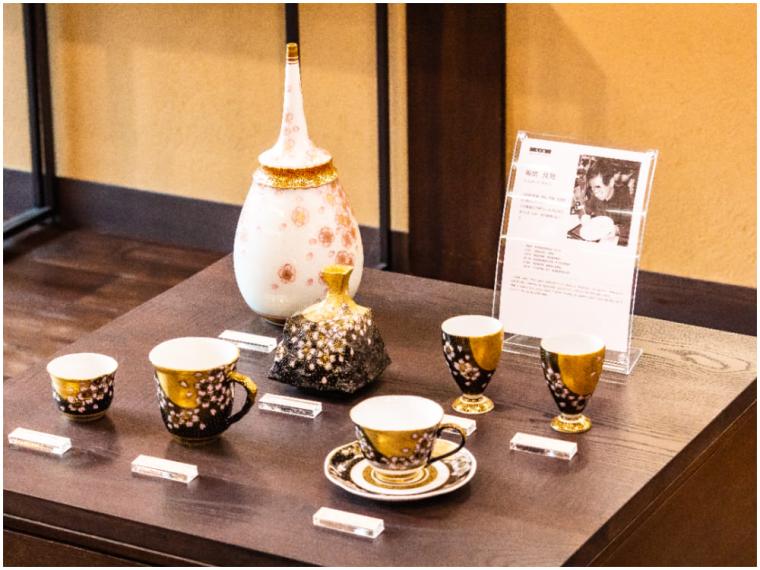 【金沢・箔一】築 200 年の茶屋建築で、本格金箔工芸体験を愉しもう