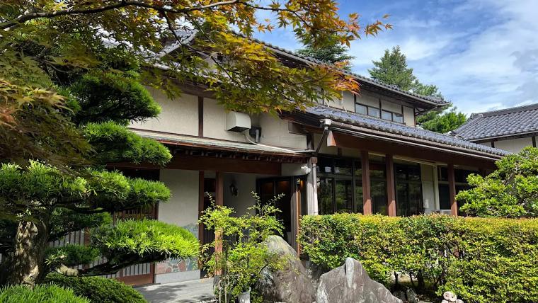 【富山】日常を忘れる静かな贅沢 日本庭園美しいカフェで小旅行気分「L'con」