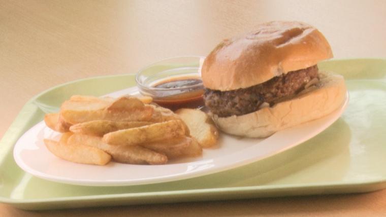 “幻の和牛”土佐あかうしの専門店！「まるごと・あかうし」